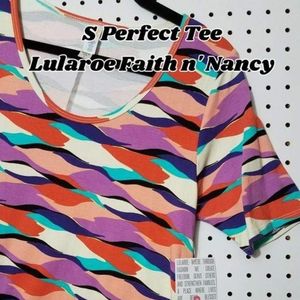 S Lularoe Perfect Tee